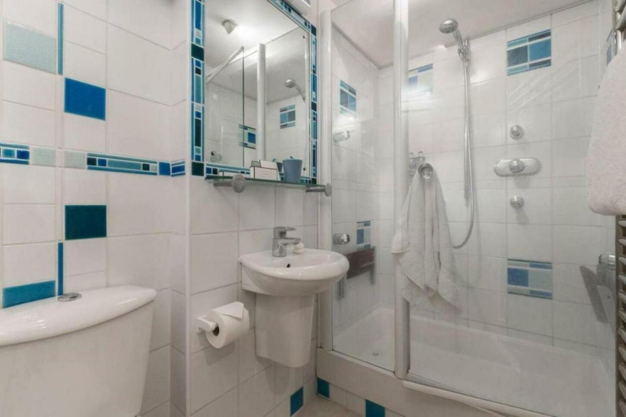 Victoria Apart In Amsterdam Kawthaung Exterior foto